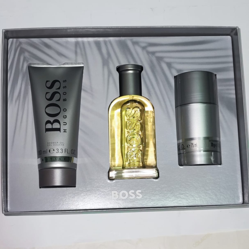 Kit Perfume Hugo Boss N06. edt 100ml + Gel de Banho 100ml + Desodorante Stick 75ml